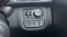 Vauxhall Viva 1.0 [73] SE 5dr [A/C] Petrol Hatchback